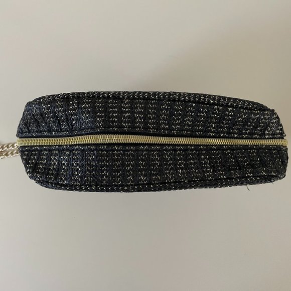 Tarte Black Chic And Sleek Cosmetic Makeup Bag Gold Chain Metallic Thread New - Picture 2 of 2